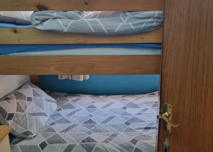Leeds House Guest House